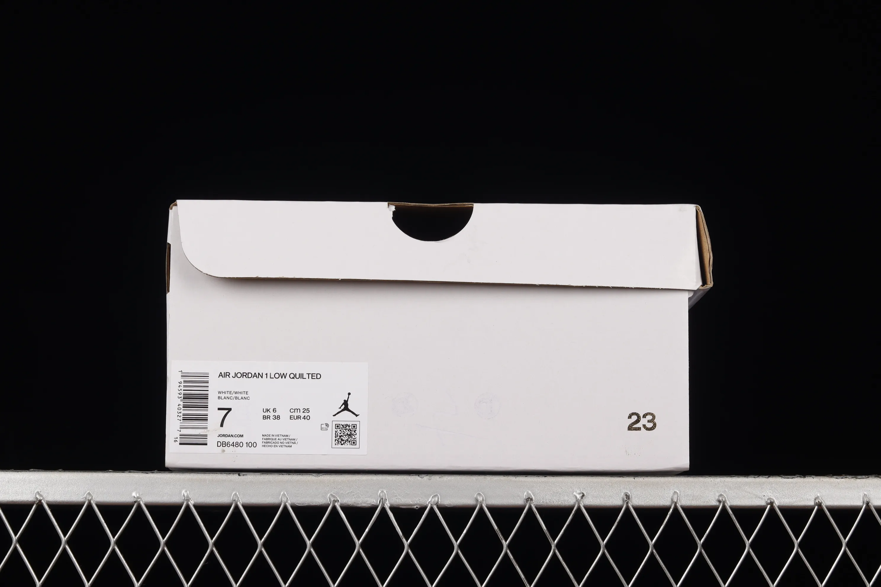 All categories Air Jordan Jordan series basketball shoes Air Jordan 1 Low Air Jordan 1 Low Quilted "Triple White" AJ1 Joe 1 all white low-top basketball shoes DB6480-100